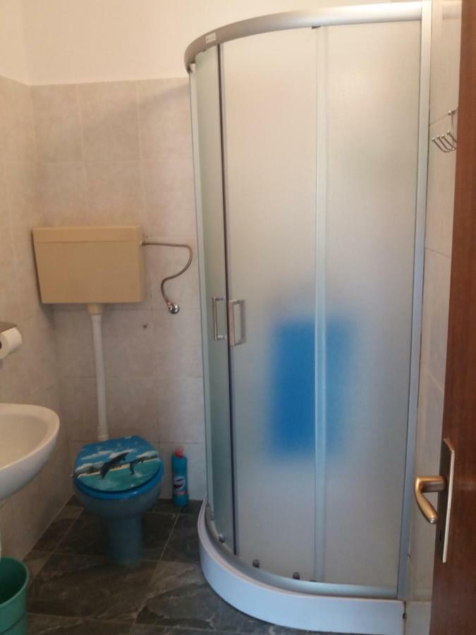 Apartmani Ana-Lora Лопар Экстерьер фото